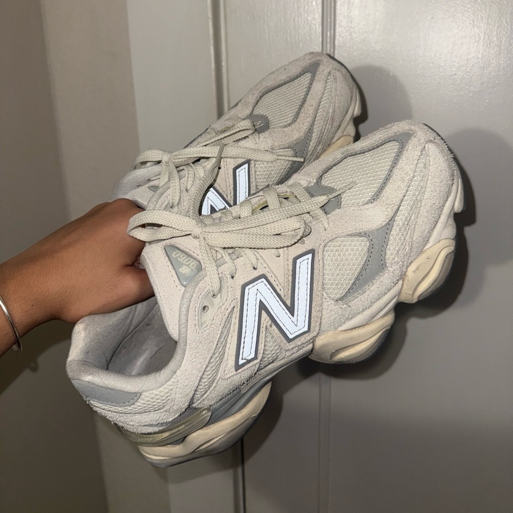 New Balance 9060 - Picture 6 of 7
